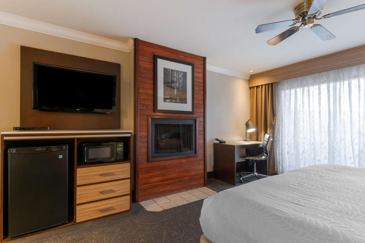 Best Western Plus Forest Park Inn Gilroy Esterno foto