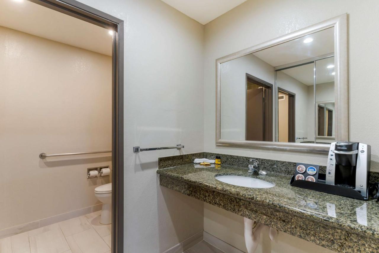Best Western Plus Forest Park Inn Gilroy Esterno foto